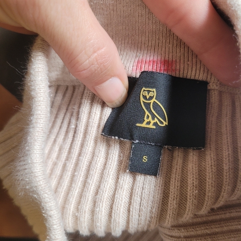 Ovo Ribbed Tan Women's Shorts - Picture 3 of 5